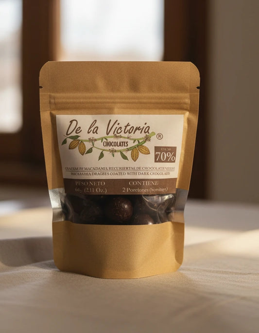 Grageas de macadamia cubiertas con chocolate negro